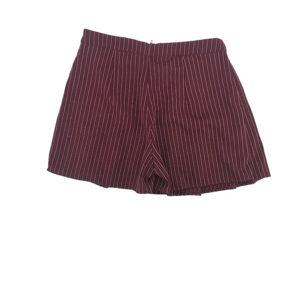 Blue Blush Red White Striped Pleated Mini Skort Size Large Women’s - Picture 3 of 7